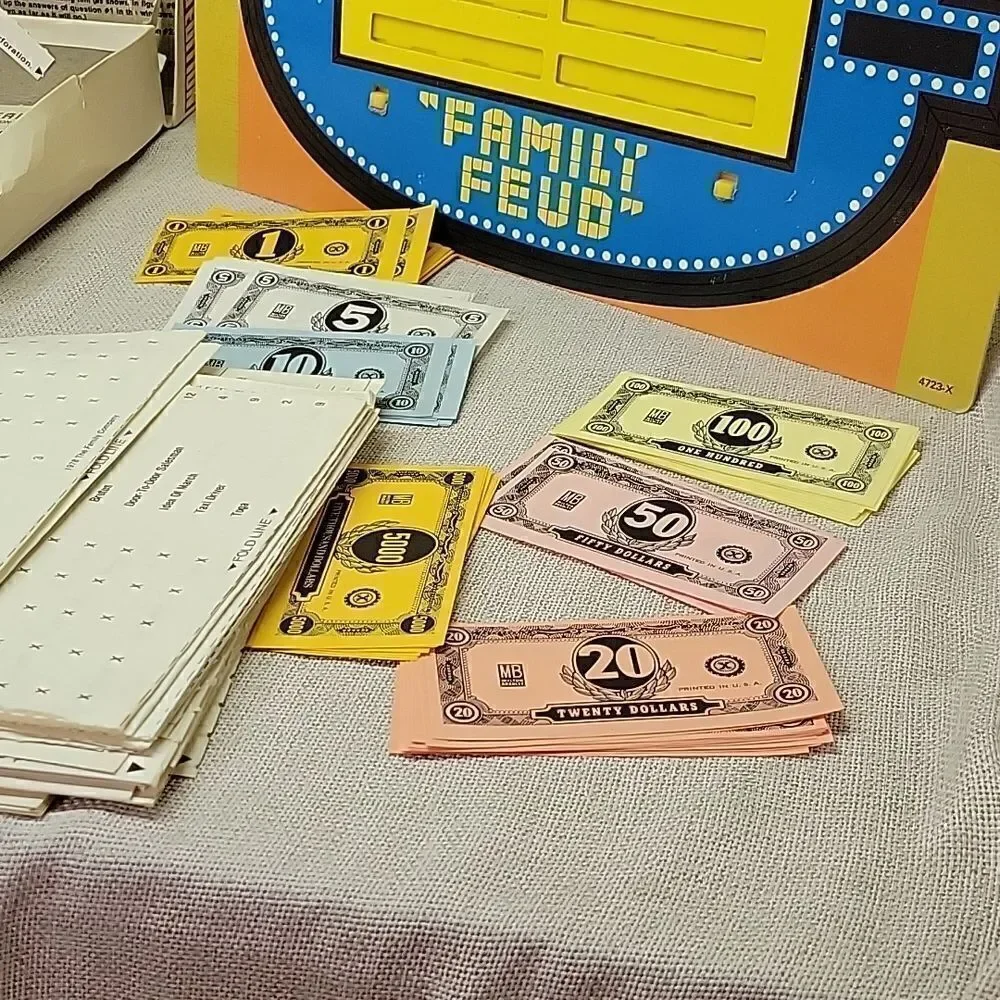 Vintage 1977 Family Feud Board Game Complete Classic Game Show Board Game‎